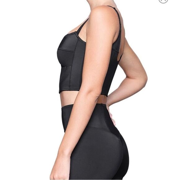 NWT SKIMS Glam Bustier - Picture 5 of 7
